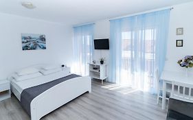 Benic Apartments